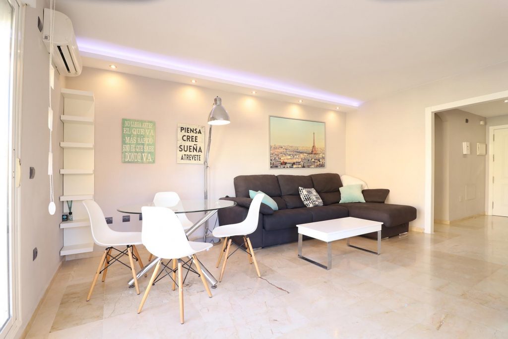 Fotos Apartamento en Atalaya de Riviera para Airbnb y Booking