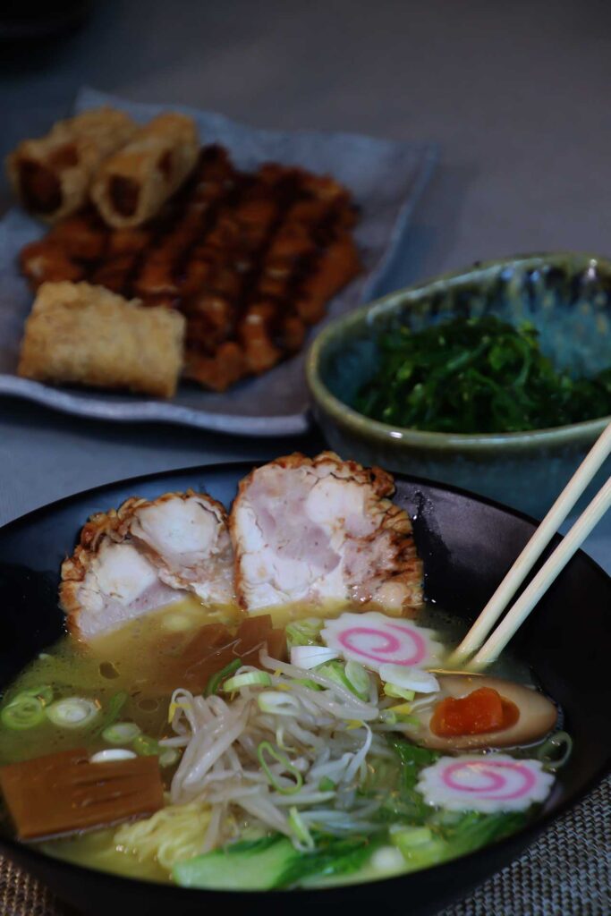 Fotos de comida para el restaurante Ramen Family, Puerto Banus