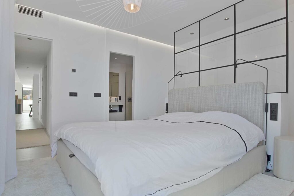 Production and postproduction of photos of penthouse in Higueron West, Benalmadena