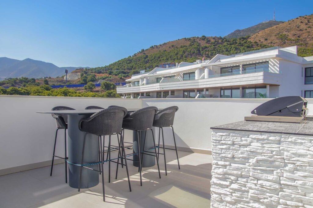 Production and postproduction of photos of penthouse in Higueron West, Benalmadena