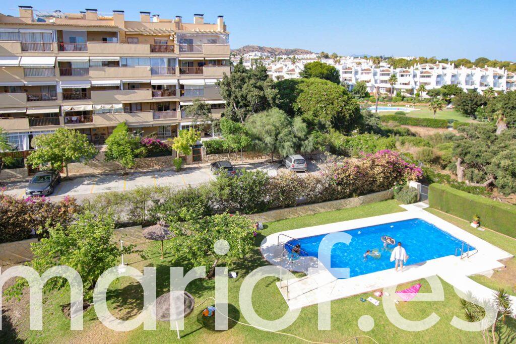 Photos of penthouse in Cabopino, Marbella