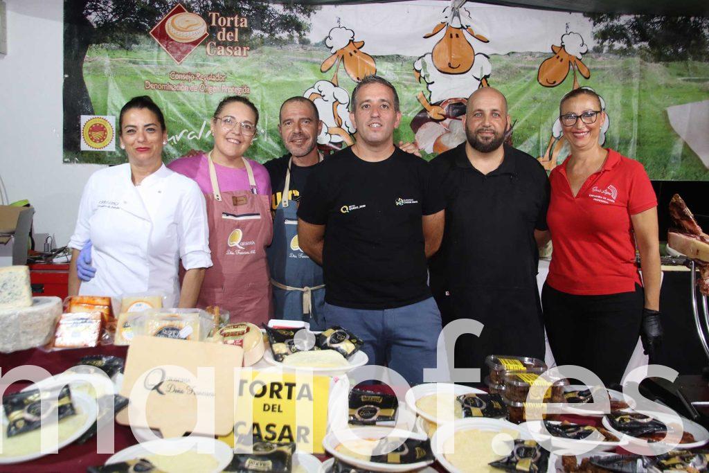 Expositores Popi Jamon 2025