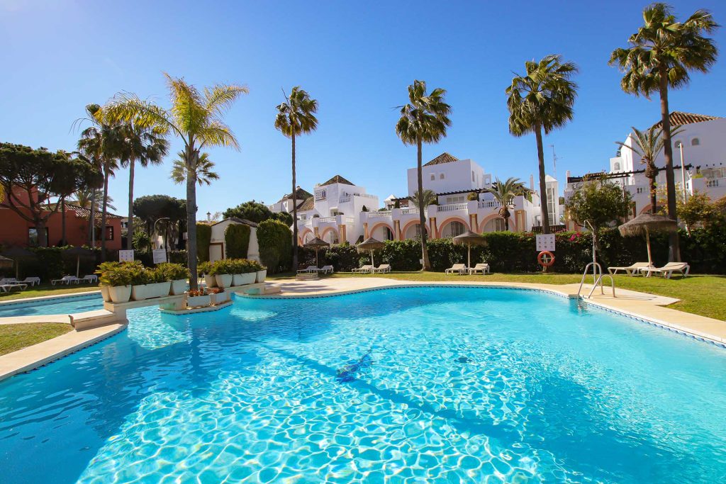 Photos of apartment in Marbella Playa