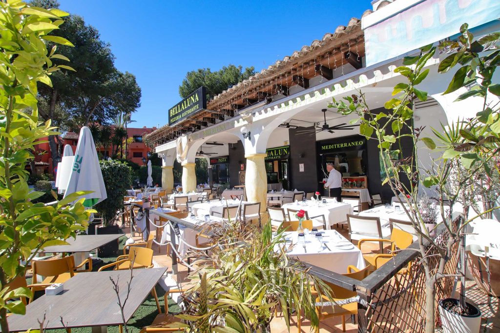 Photos of apartment in Marbella Playa